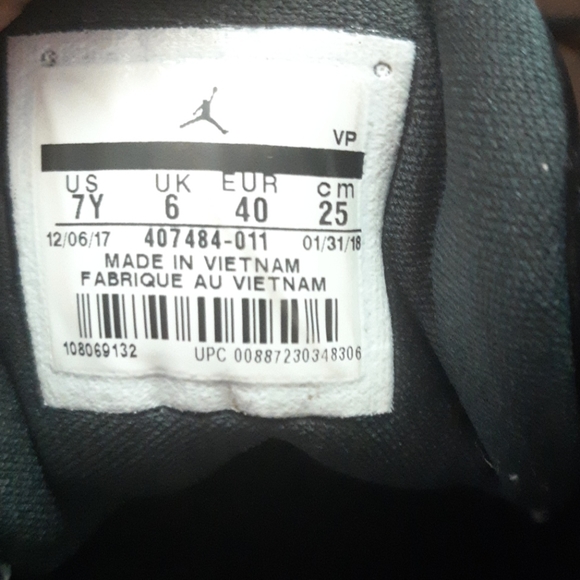 Jordan shoes - Picture 3 of 3